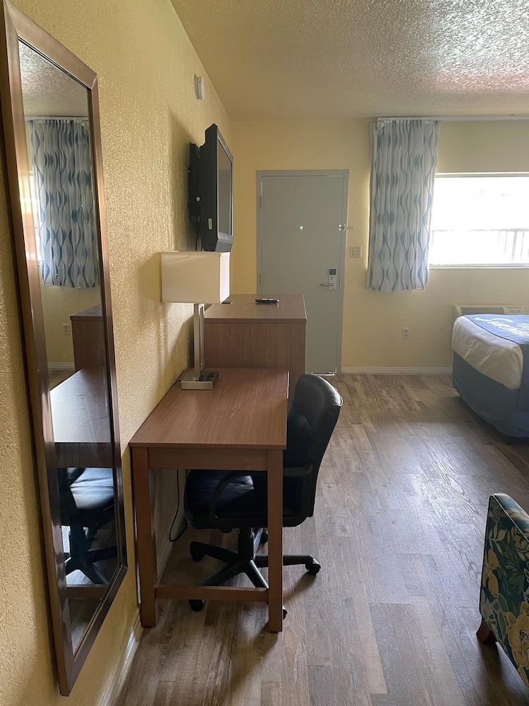 University Inn Γκέινσβιλ Εξωτερικό φωτογραφία